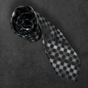 Van Heusen Gray + Black Men's Geometric 100% Silk Professional Tie